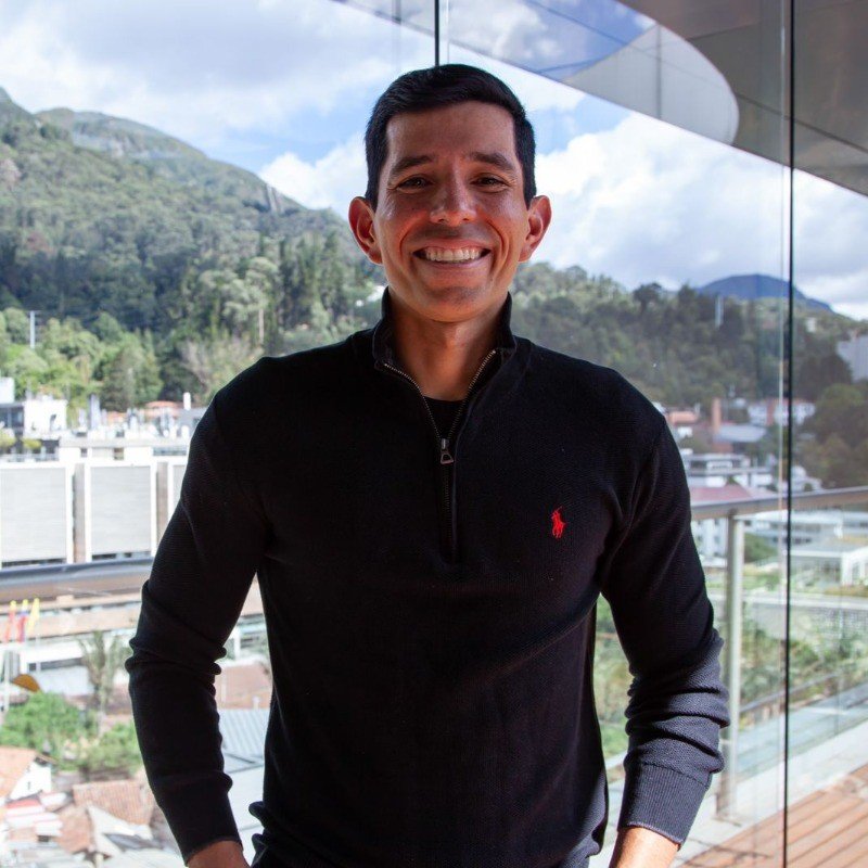 Carlos Ramírez - Restaurante La Cazuela